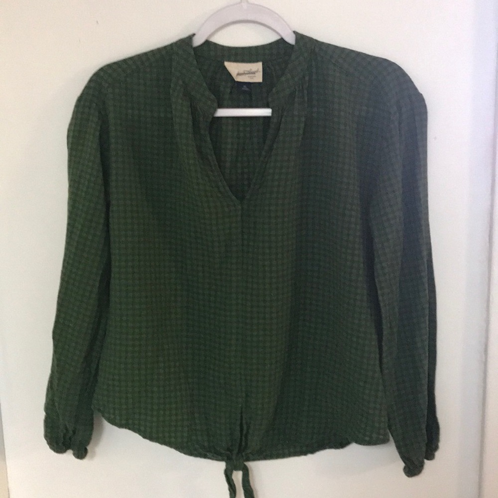 Universal Thread green tunic